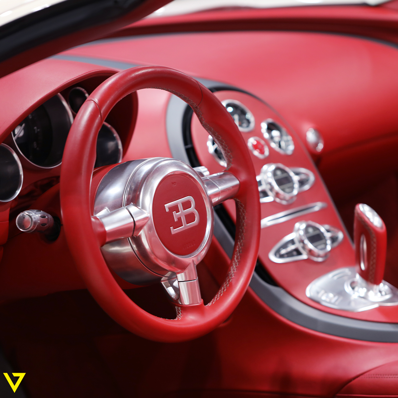 2010 Bugatti Veyron Grand Sport, 4/11