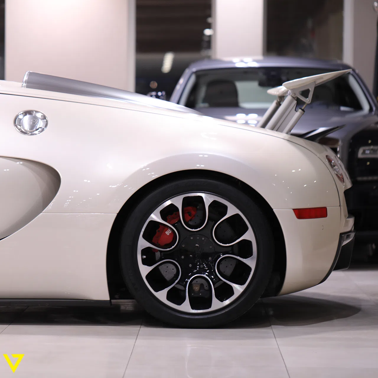 2010 Bugatti Veyron Grand Sport for sale, exterior, White