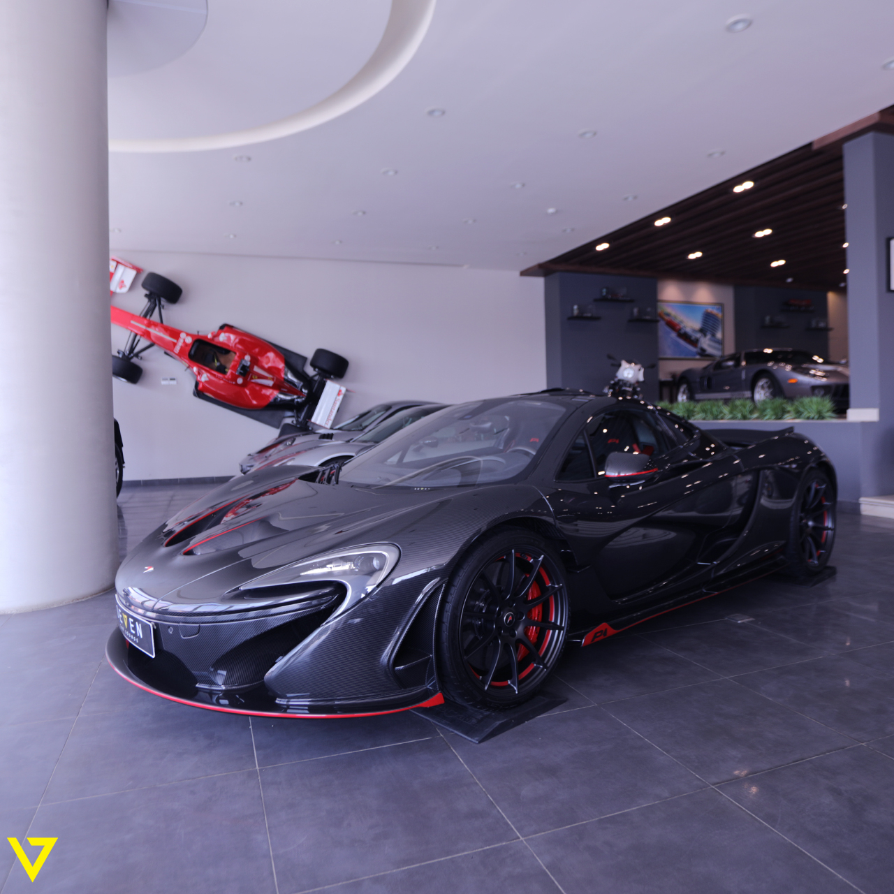 2015 MCLAREN P1, 10/10