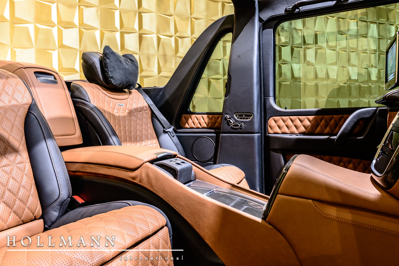2018 Mercedes-Maybach G650 Landaulet - 1 of 99, 7/15