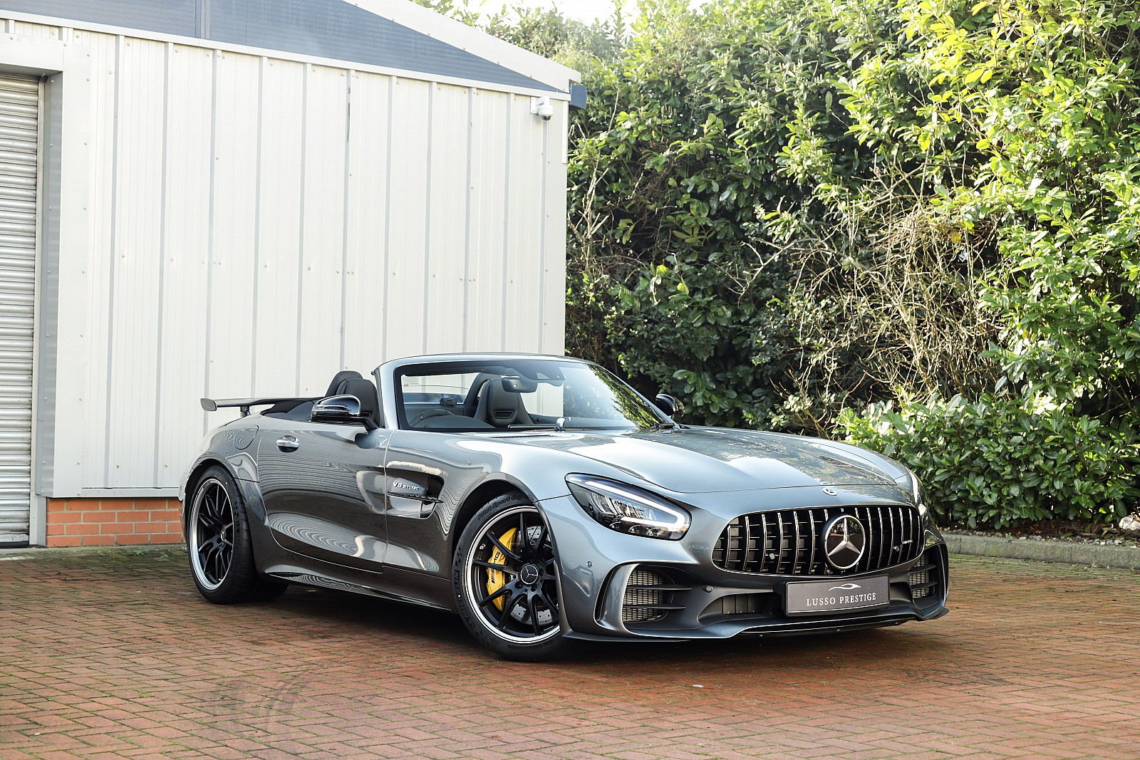 2019 Mercedes-AMG GT R Roadster