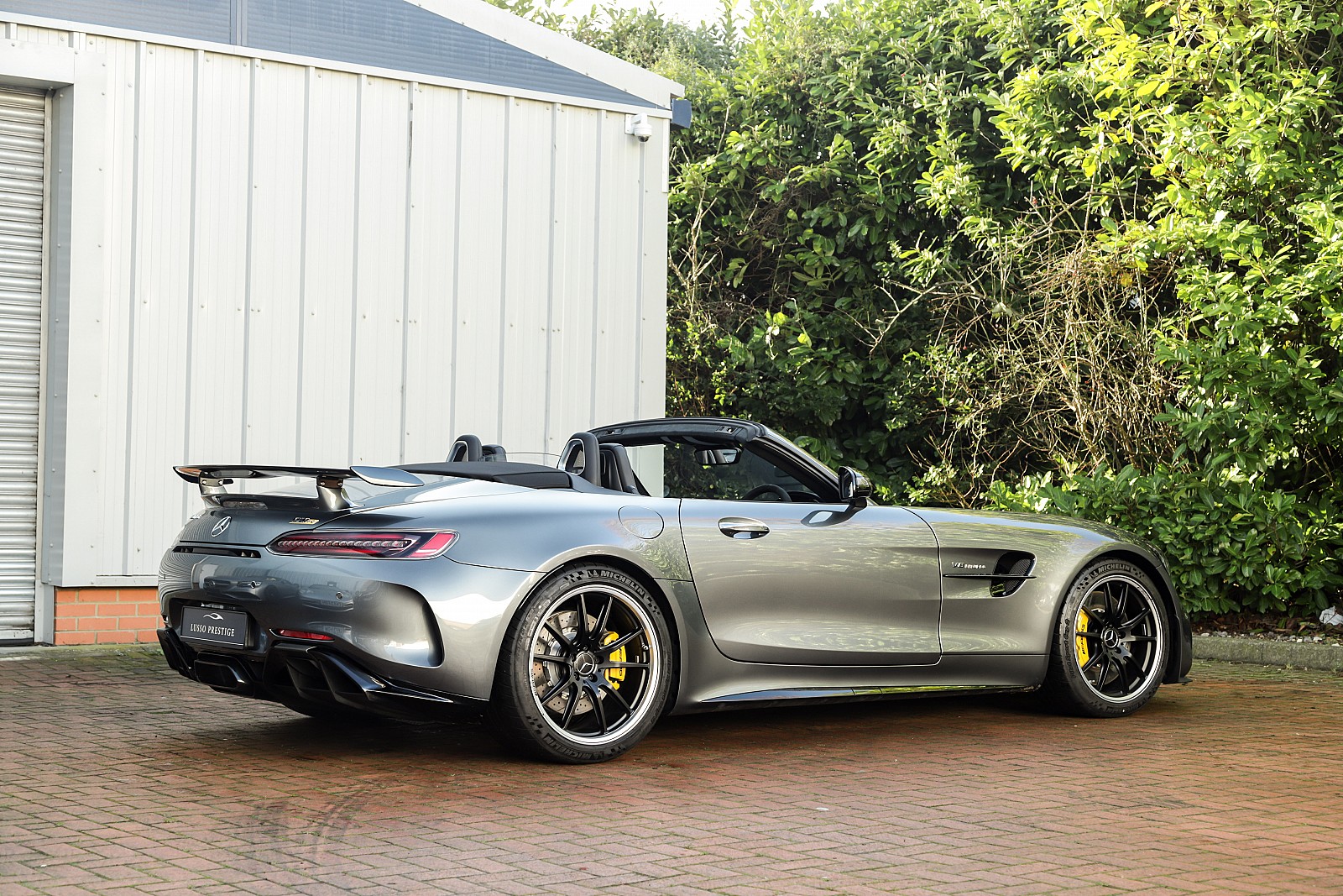 2019 Mercedes-AMG GT R Roadster, 10/20