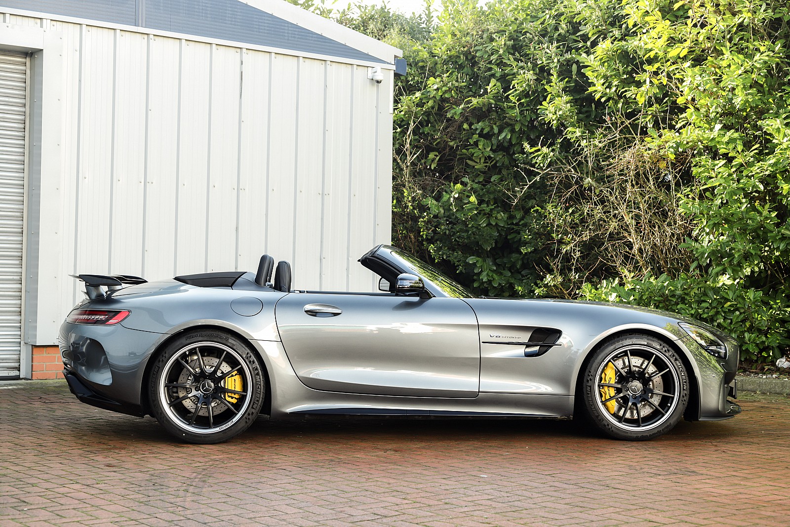 2019 Mercedes-AMG GT R Roadster, 11/20
