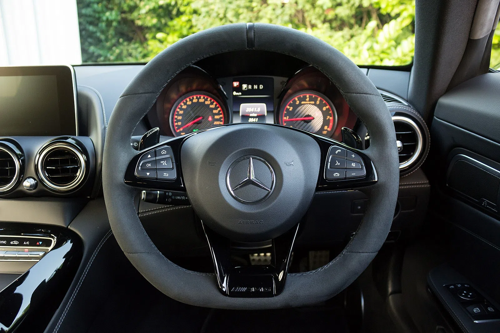 2017 Mercedes-AMG GT R Coupe interior, Black