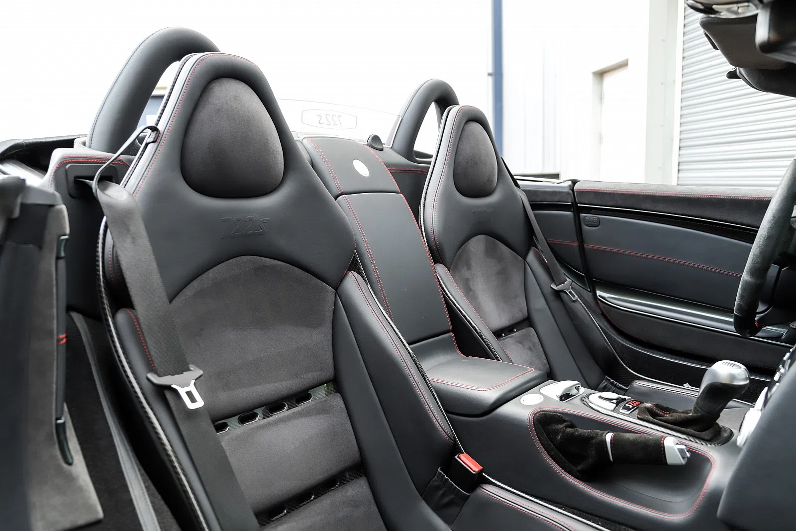 2013 Mercedes-Benz SLR 722S McLaren interior, seats