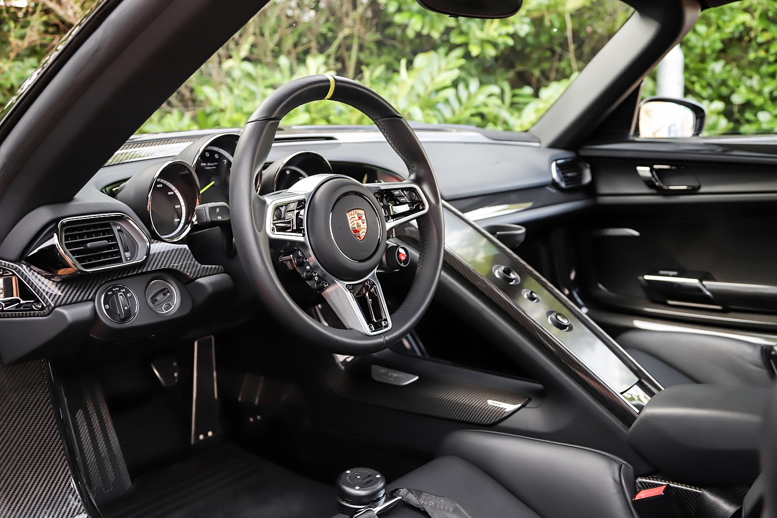 2018 Porsche 918 Spyder Weissach Package, 5/20