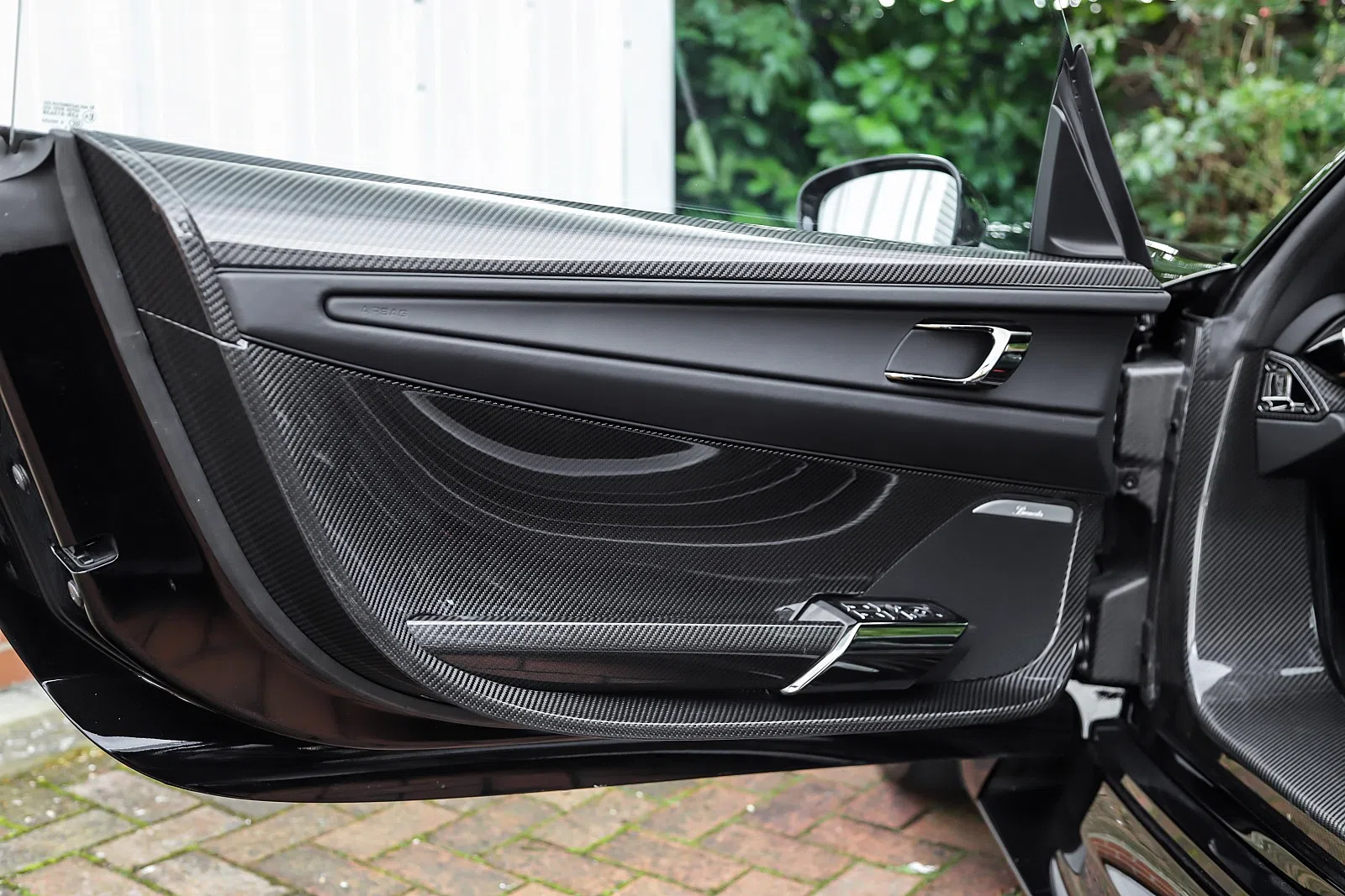 2018 Porsche 918 Spyder Weissach Package interior, door panel, Leather Black