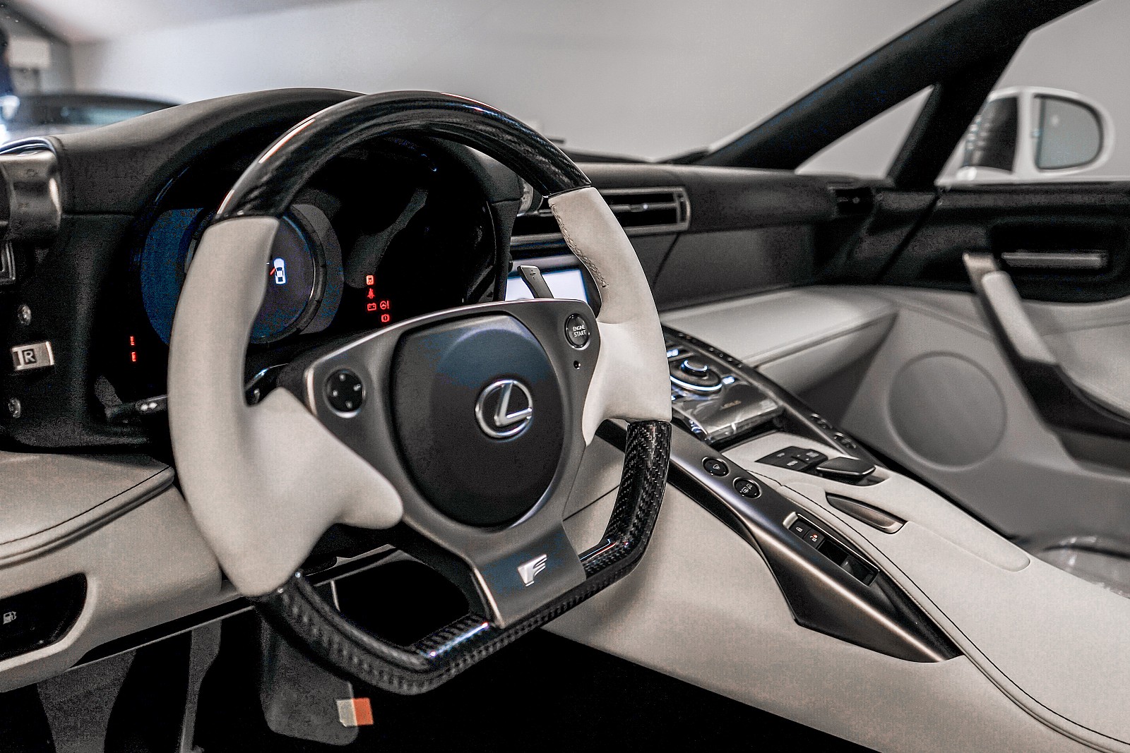 2012 Lexus LFA, 4/20
