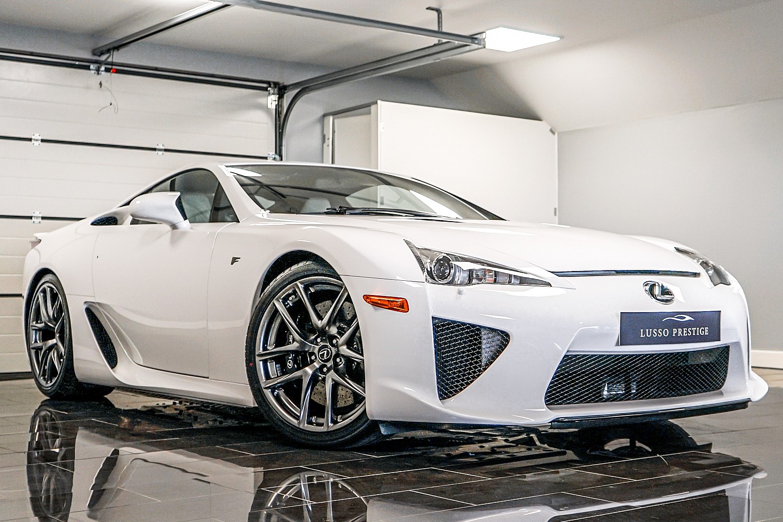 2012 Lexus LFA, 6/20