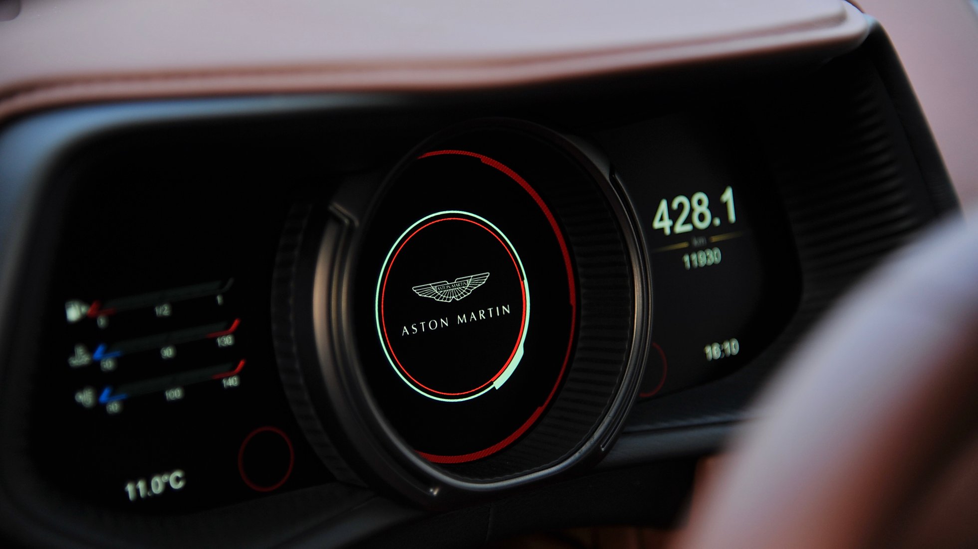 2018 Aston Martin DB11, 9/14