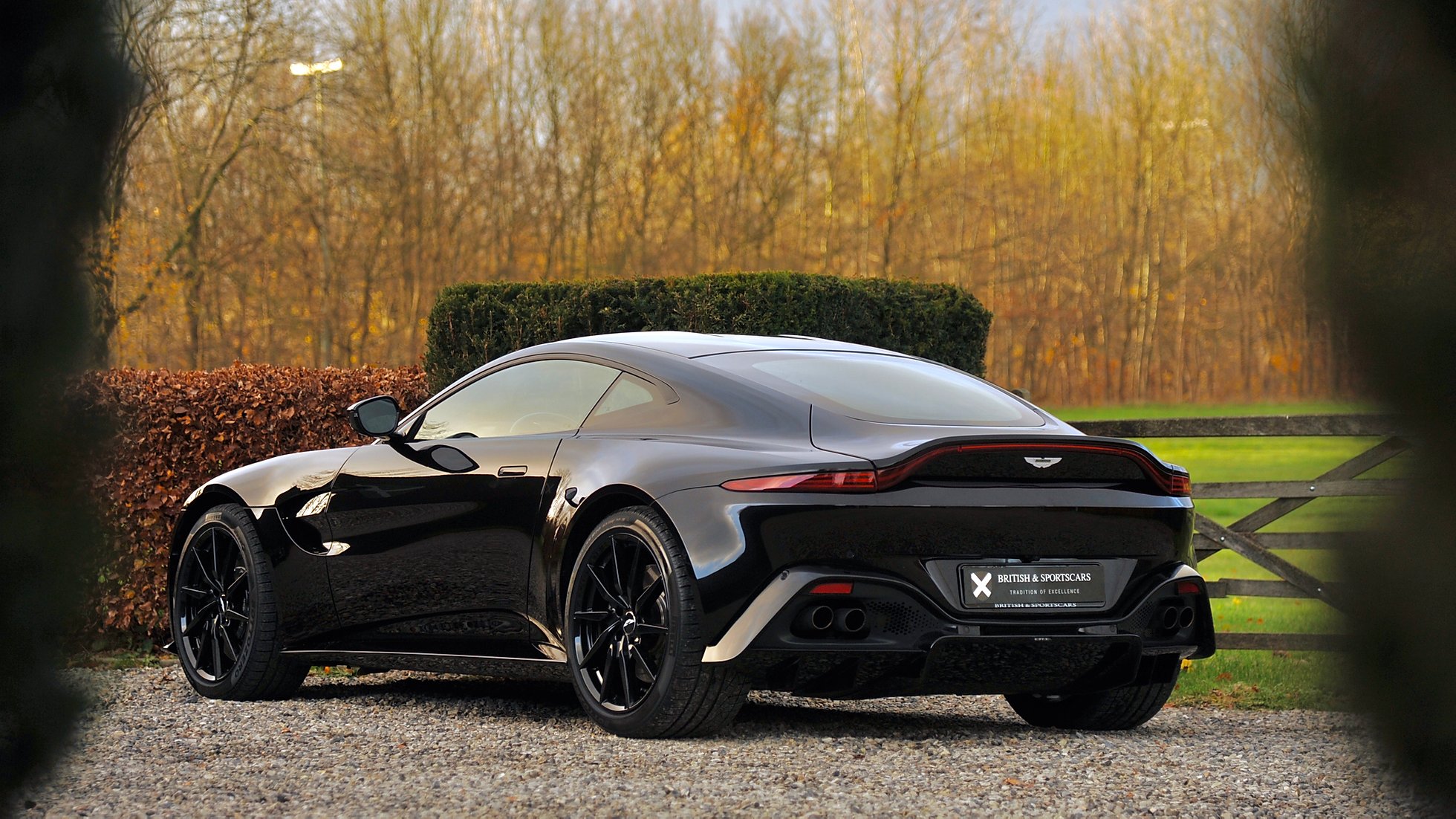 2019 Aston Martin Vantage, 15/15