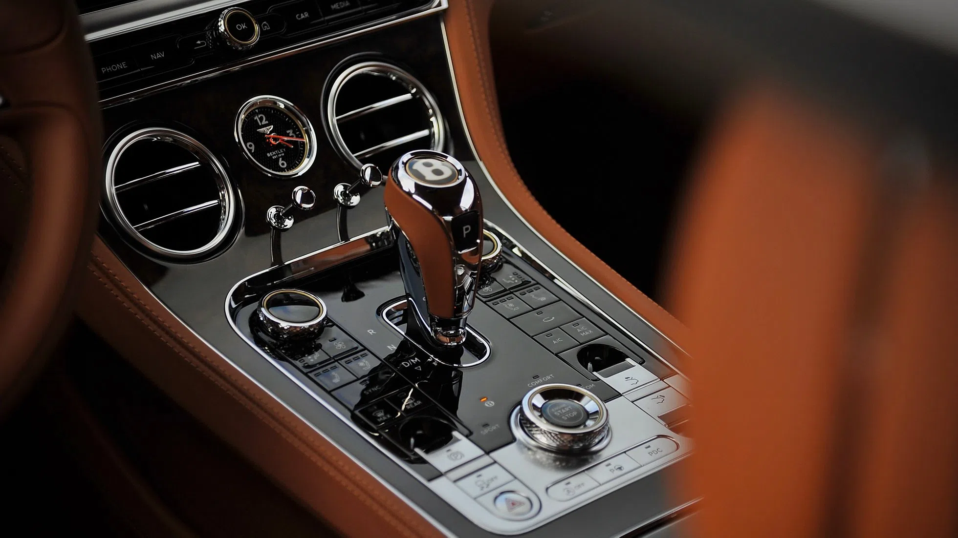 2019 Bentley Continental GT interior, center console, Tan