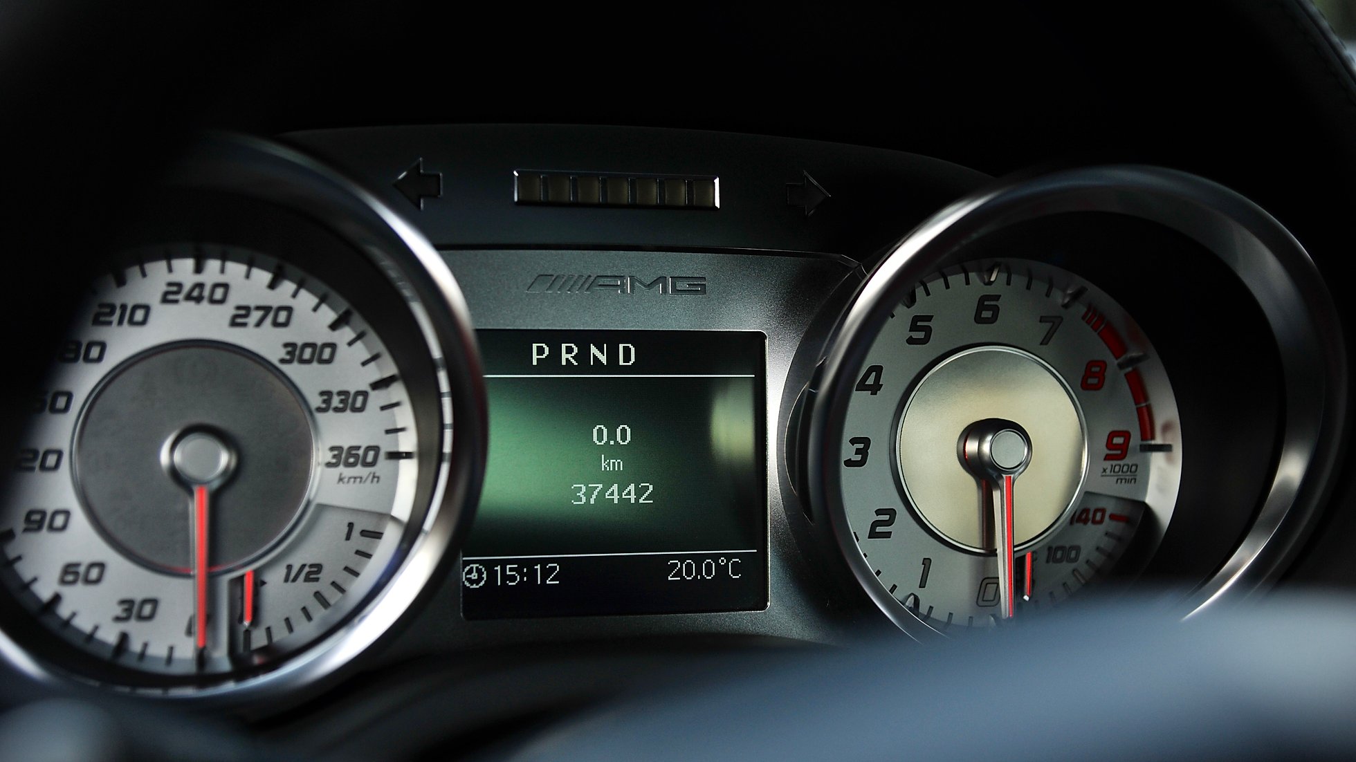 2010 Mercedes-Benz SLS AMG, 12/15