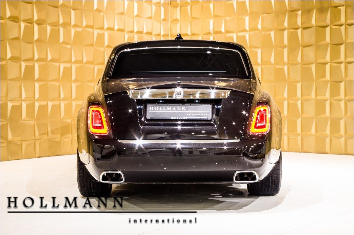 2018 Rolls-Royce Phantom VIII SWB FIRST, 8/20