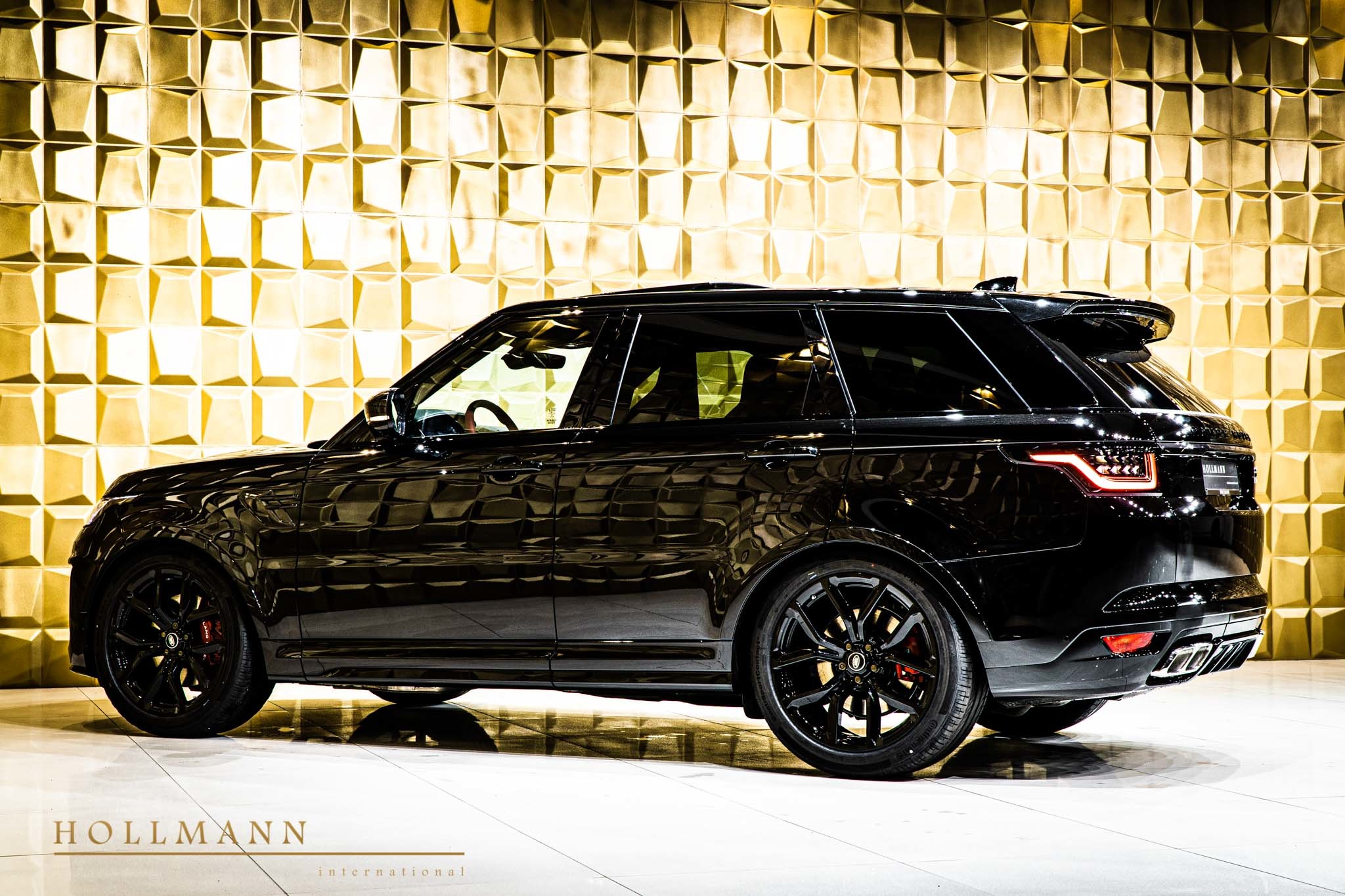2020 Land Rover Range Rover Sport 5.0 V8 SVR, 11/20