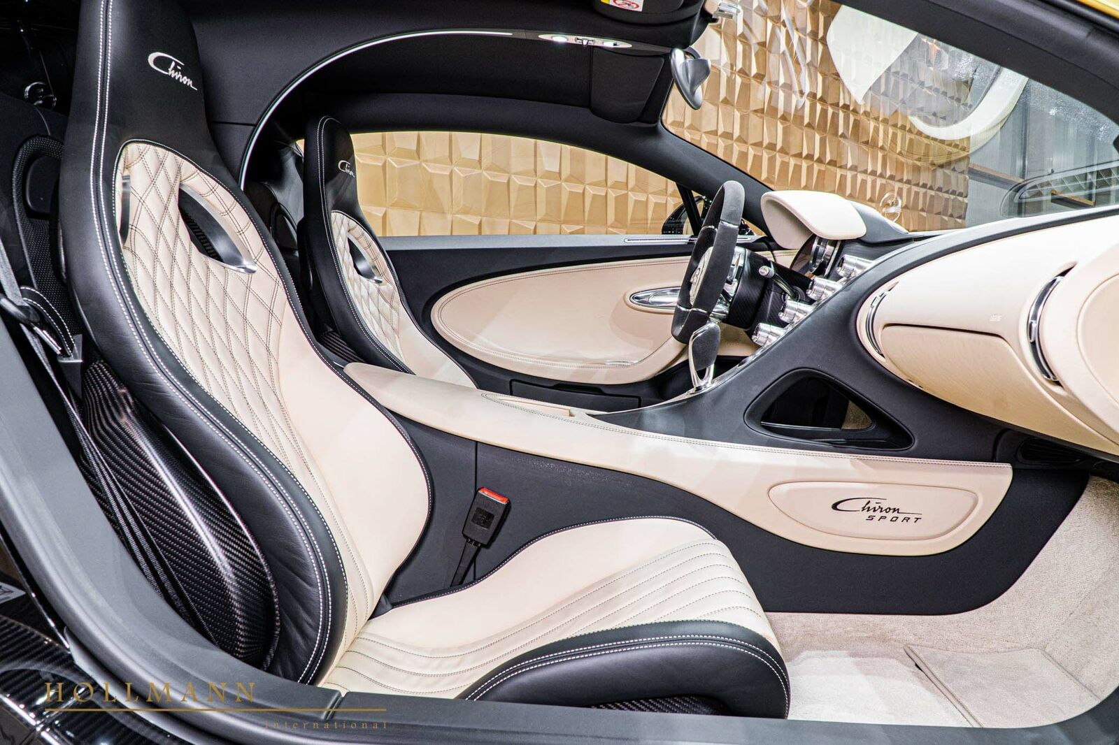 2019 Bugatti Chiron SPORT, 17/20