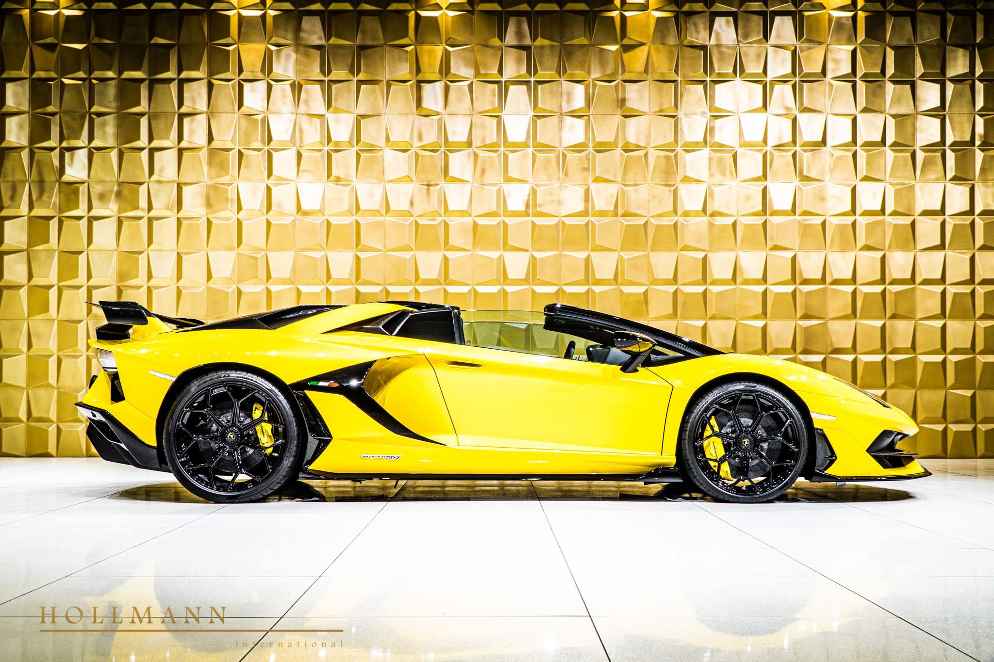 2020 Lamborghini Aventador SVJ Roadster, 11/22