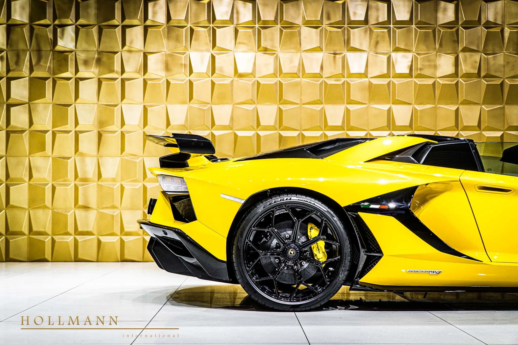 2020 Lamborghini Aventador SVJ Roadster for sale, exterior, New Giallo Orion