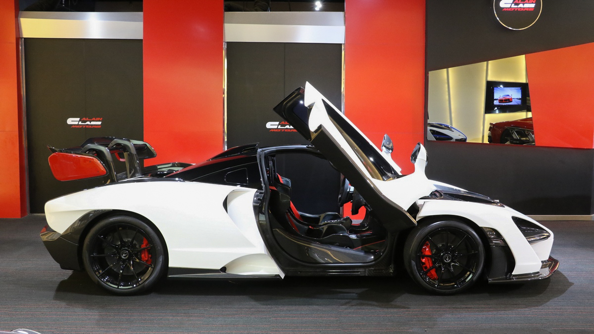 2019 McLaren Senna – 1 of 500, 14/20