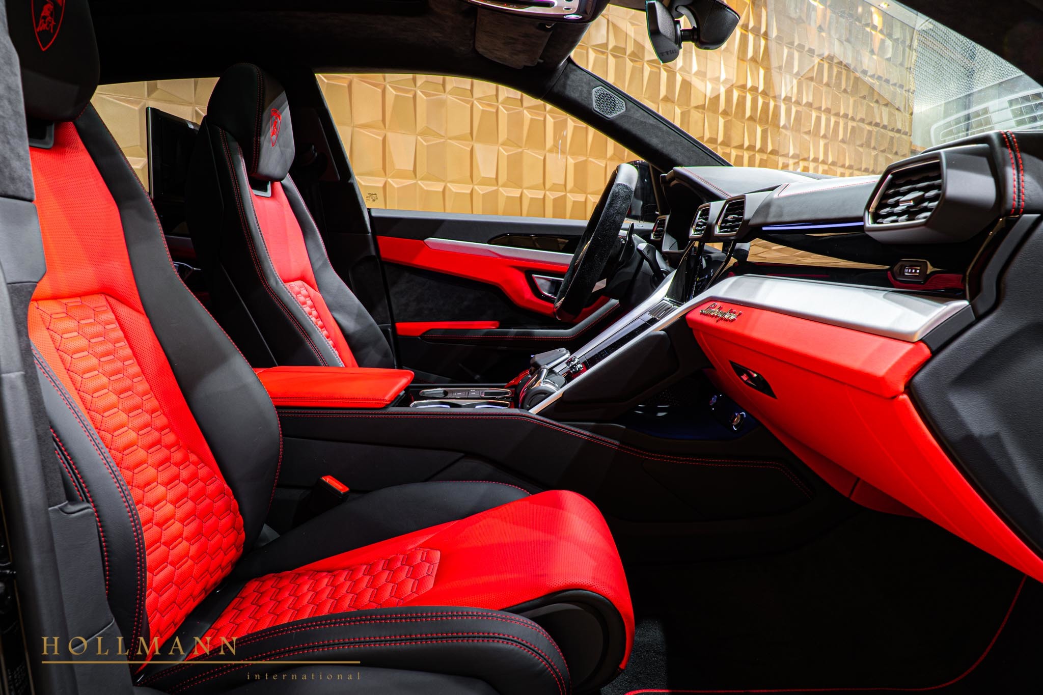 2020 Lamborghini Urus, 18/31