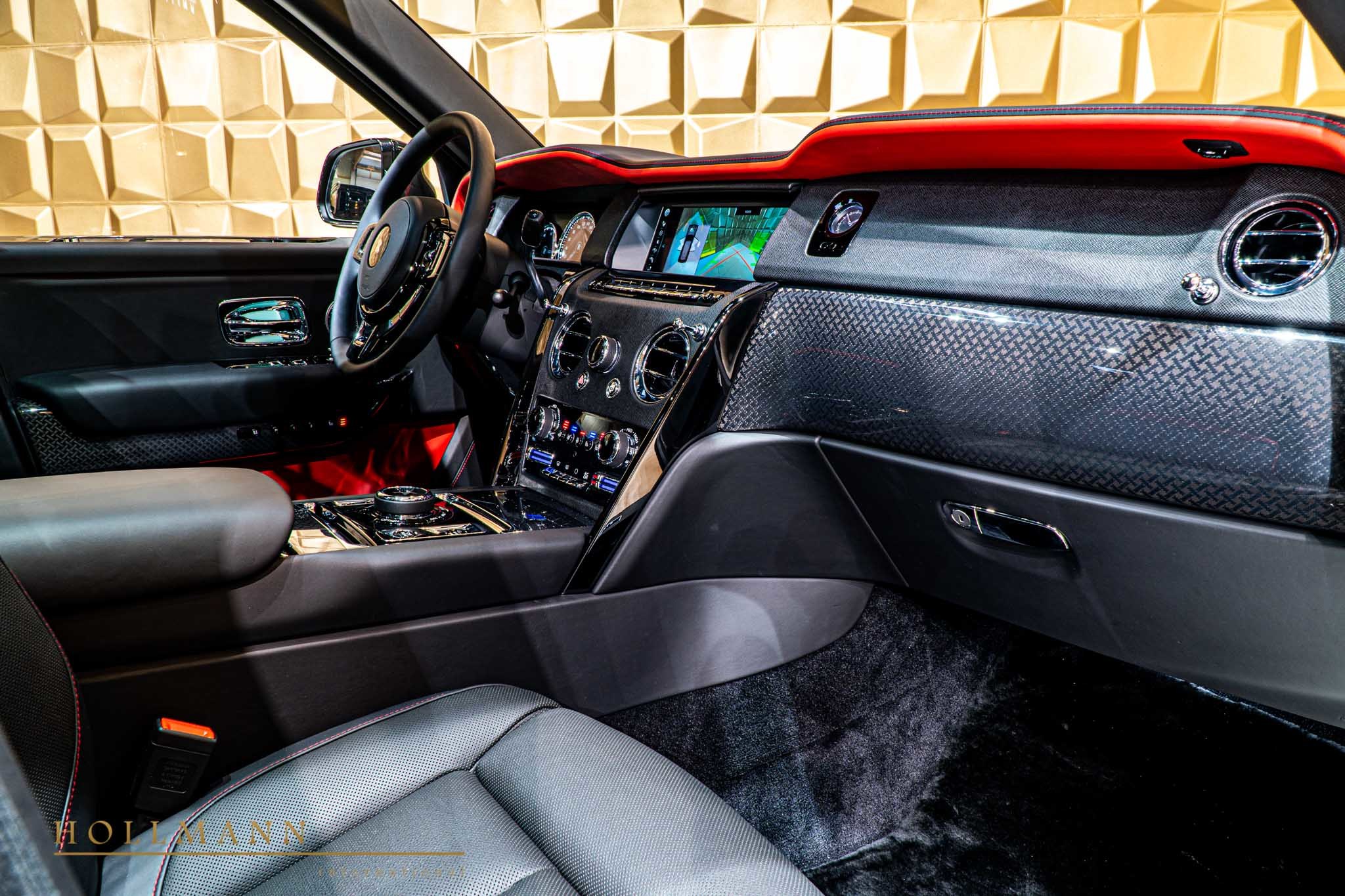 2020 Rolls-Royce Cullinan Black Badge, 4/20