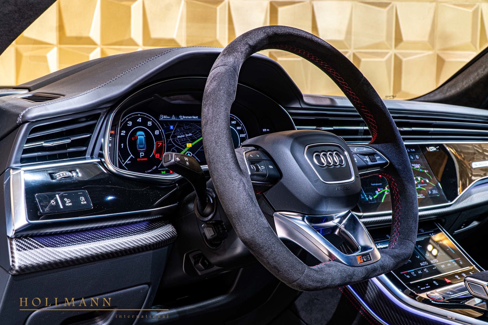 2020 Audi RS Q8, 2/20