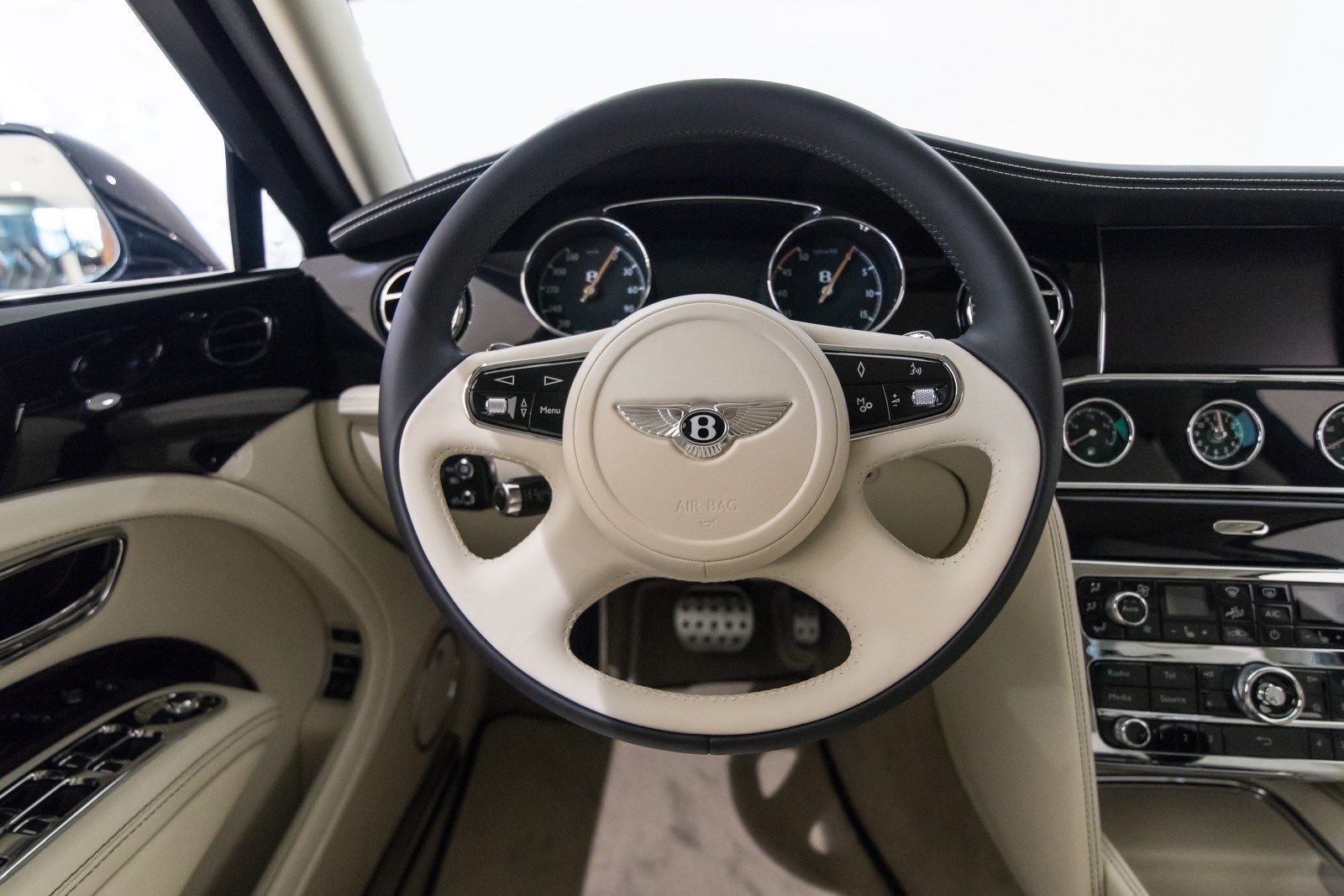2018 Bentley Mulsanne Extended Wheelbase, 7/15