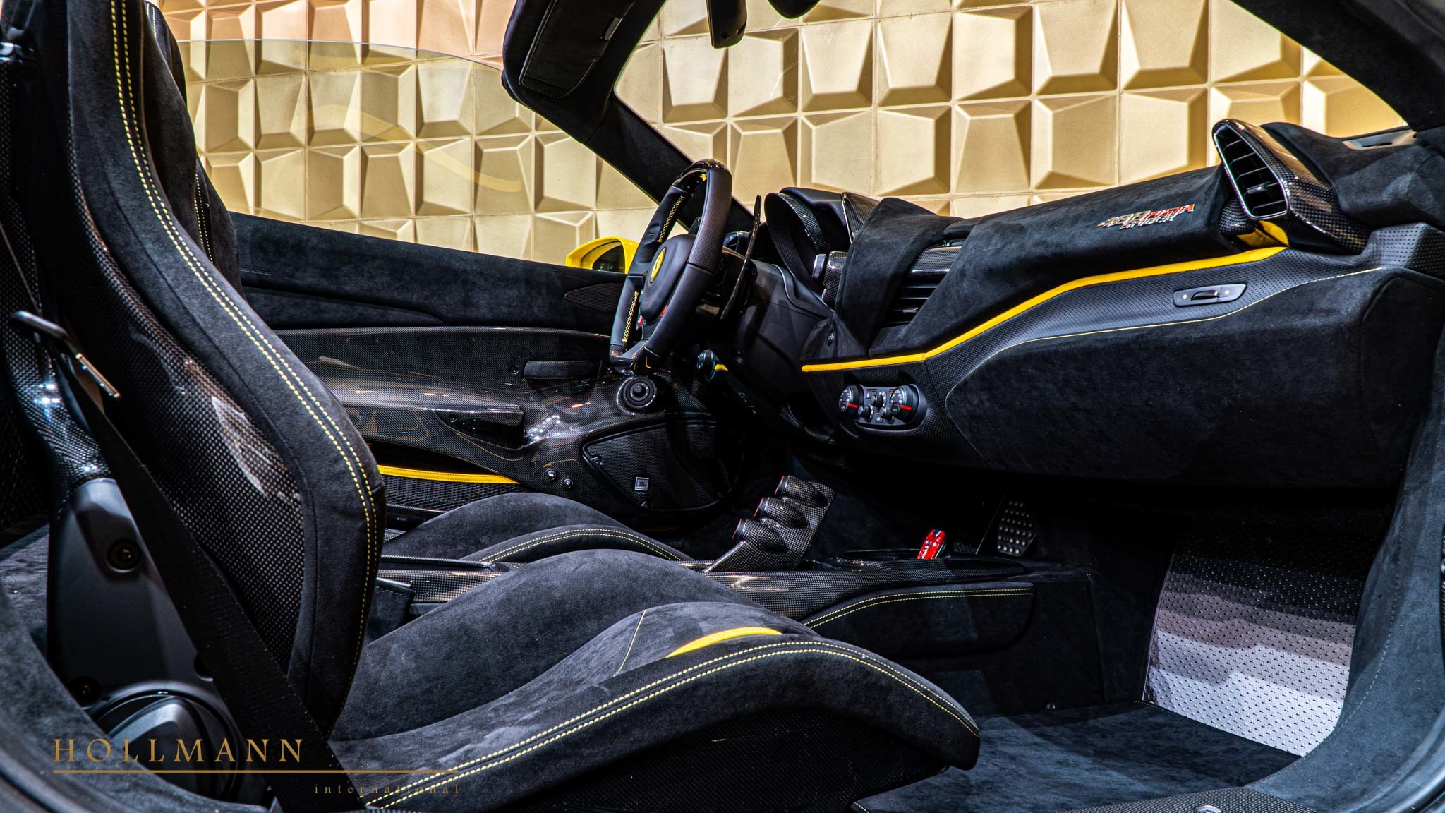2020 Ferrari 488 Pista Spider, 5/20
