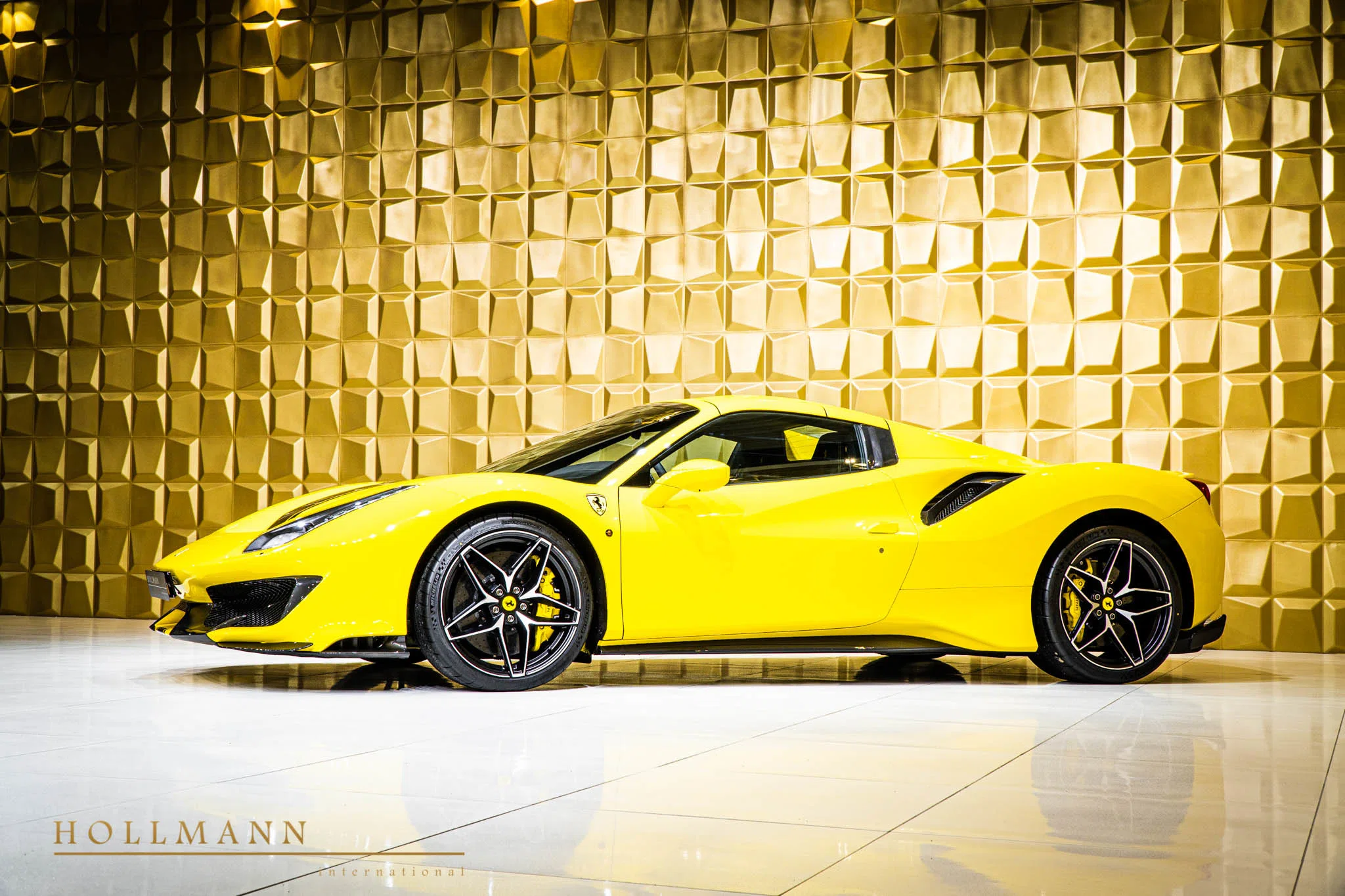 2020 Ferrari 488 Pista Spider for sale, exterior, Giallo Triplo Strato