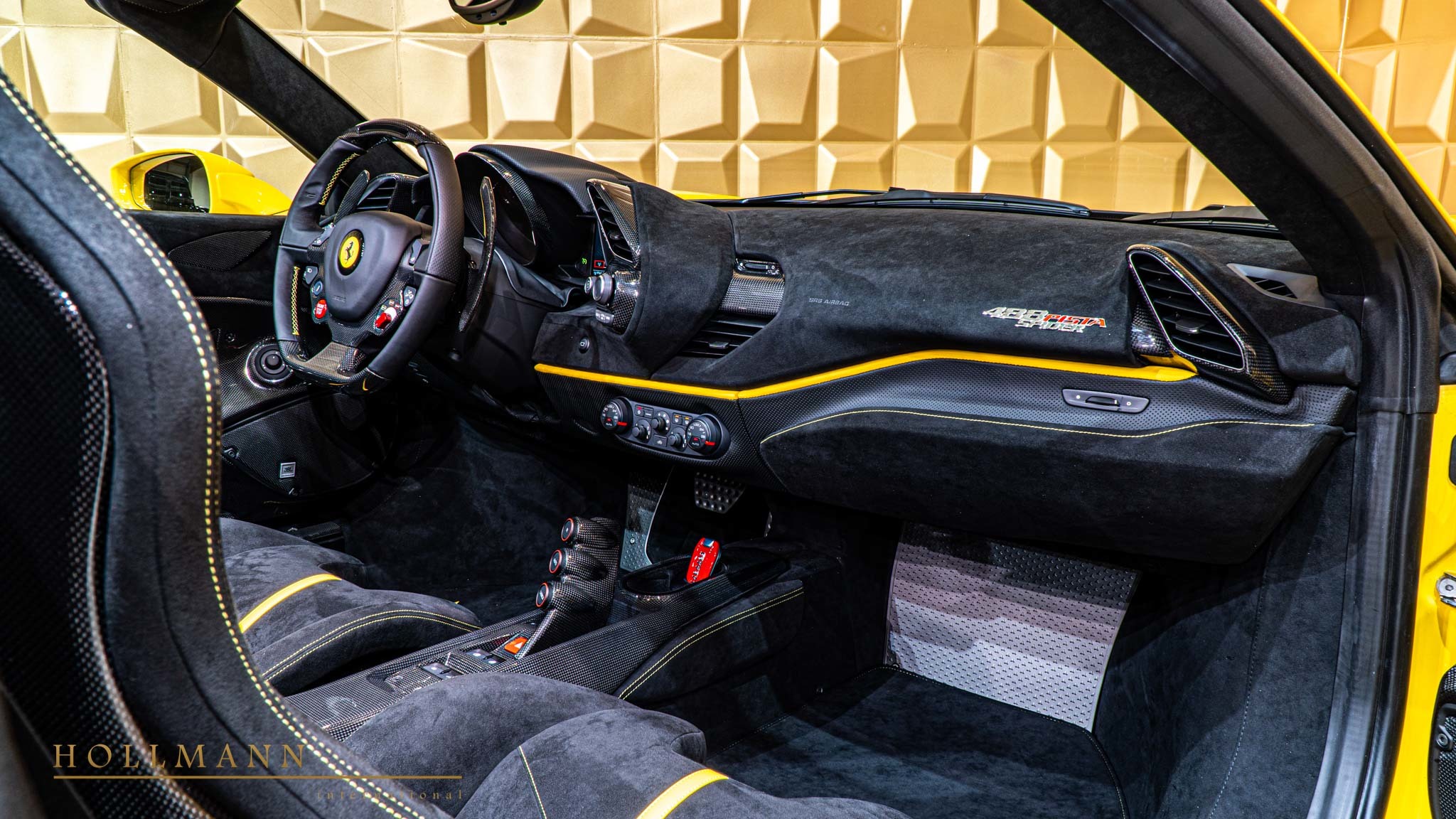 2020 Ferrari 488 Pista Spider, 13/20
