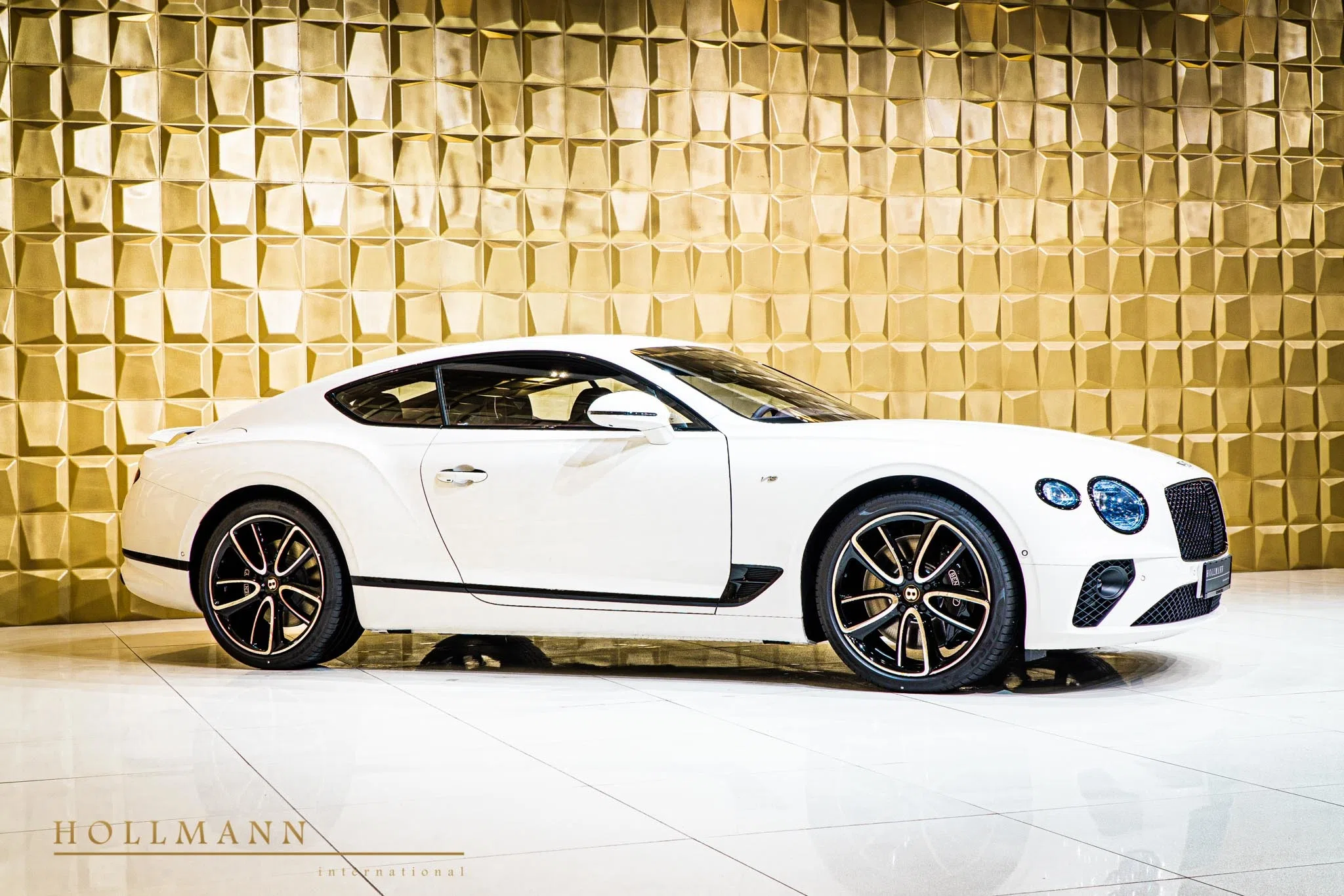 2019 Bentley Continental GT V8 for sale, exterior, Glacier White