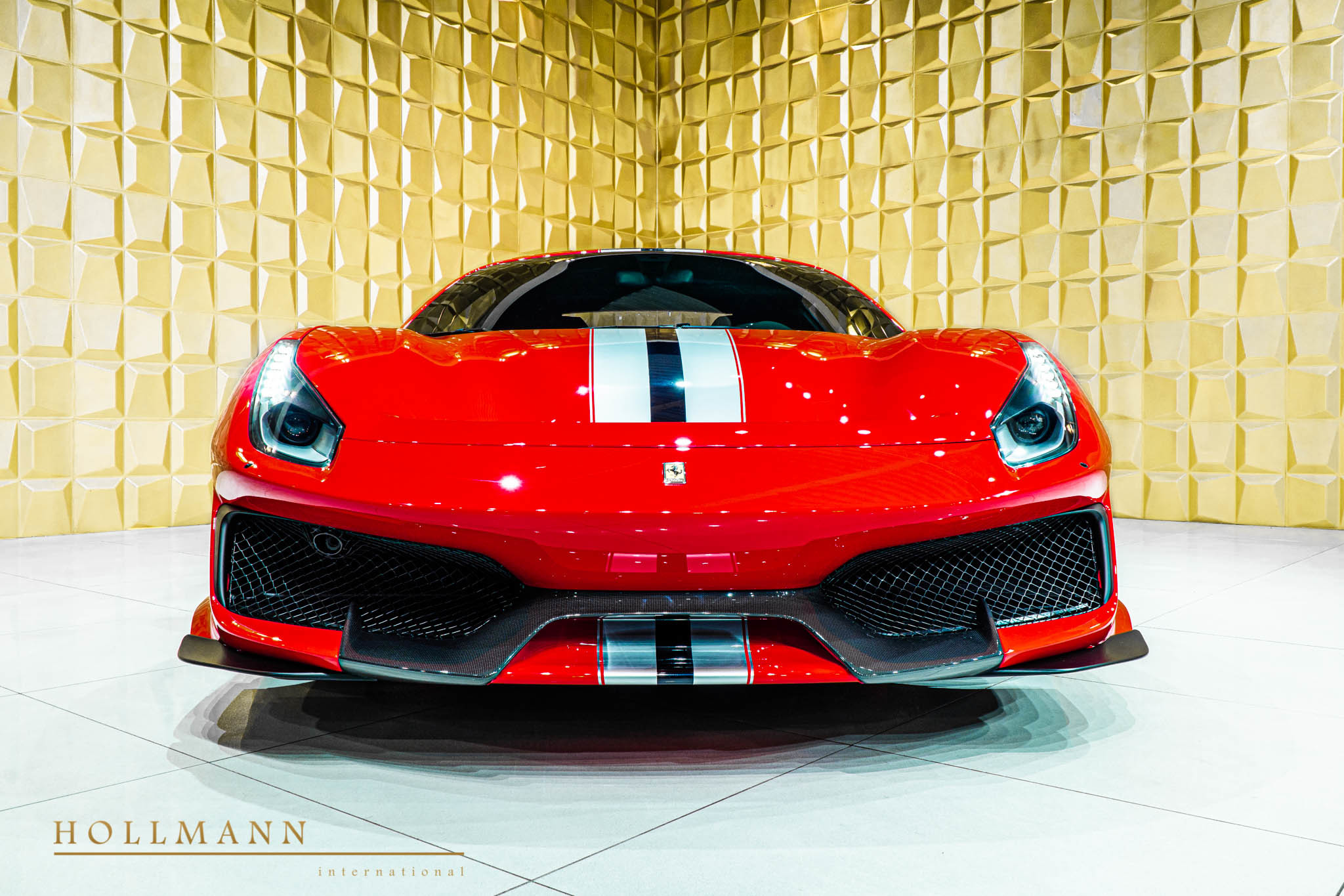 2020 Ferrari 488 Pista, 14/20