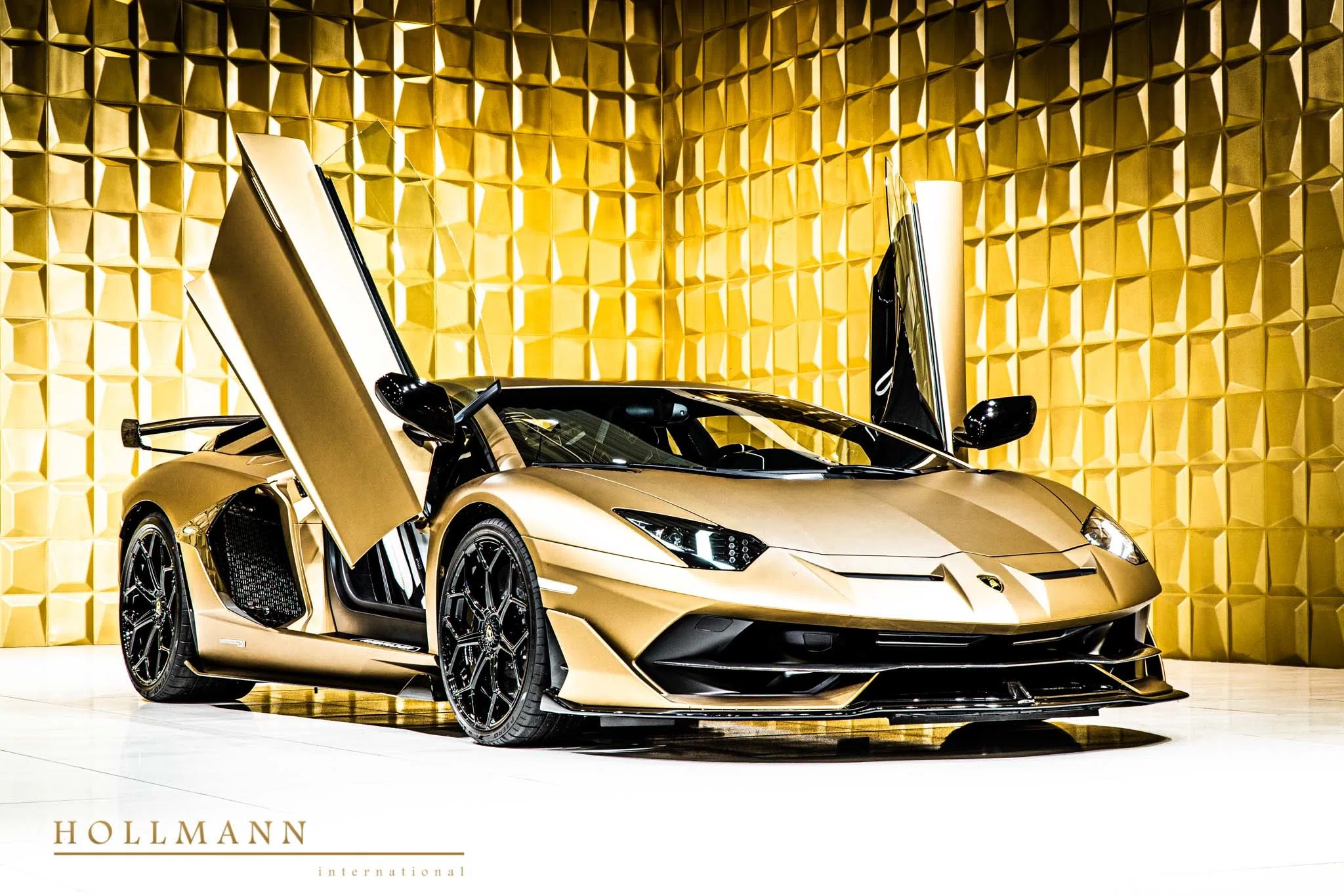2020 Lamborghini Aventador SVJ