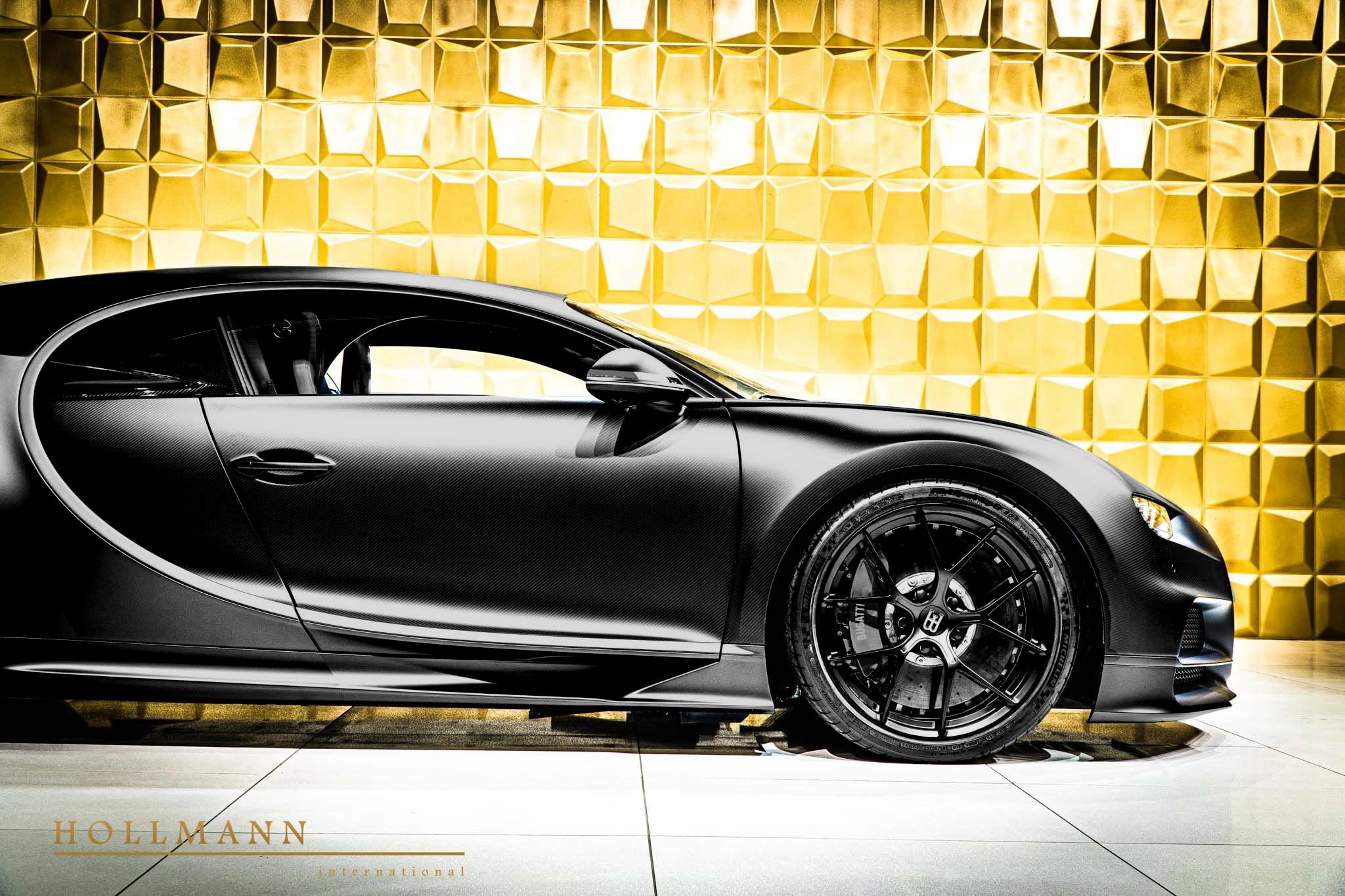 2020 Bugatti Chiron Sport Noire, 2/11