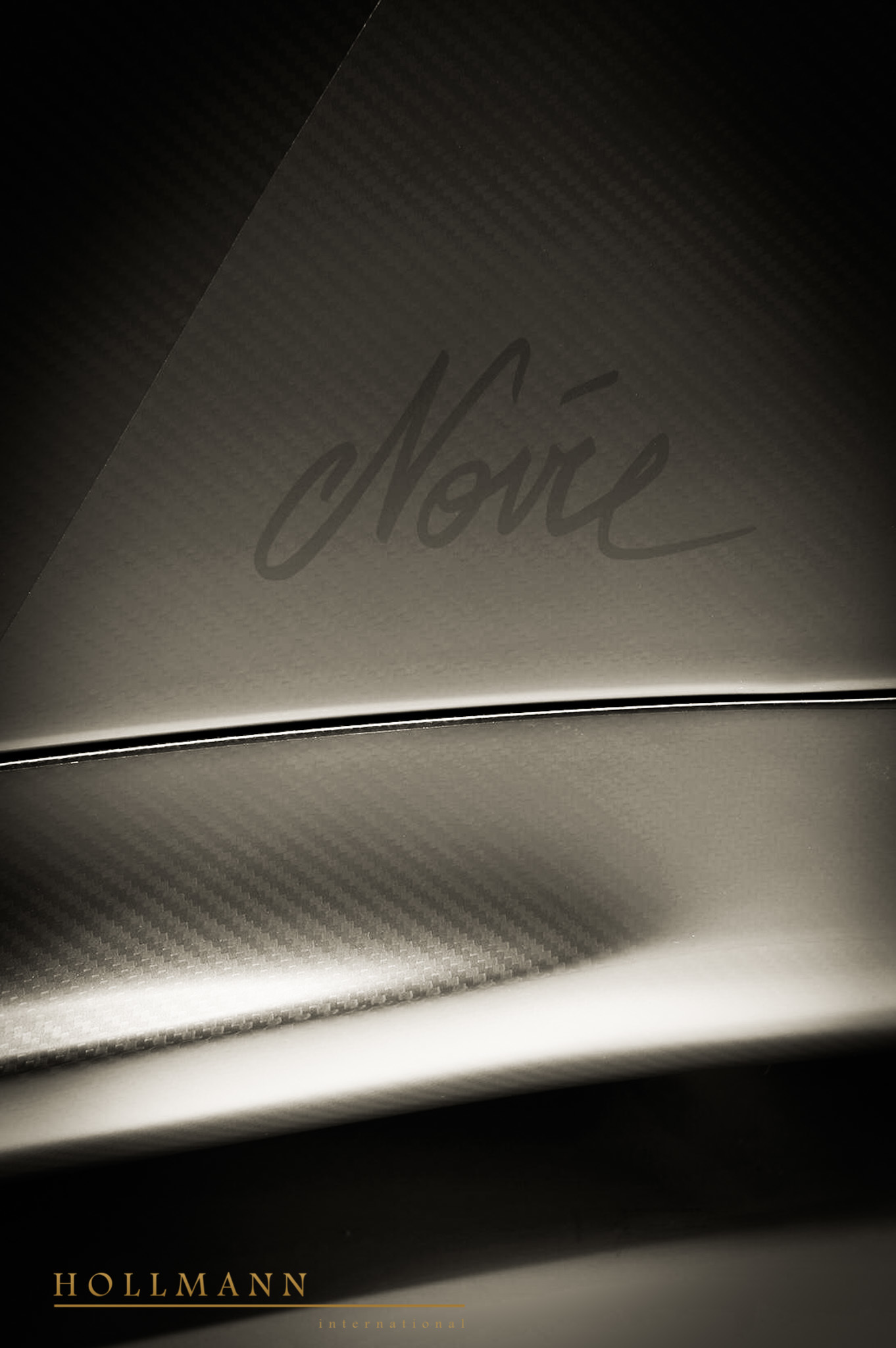 2020 Bugatti Chiron Sport Noire, 7/11