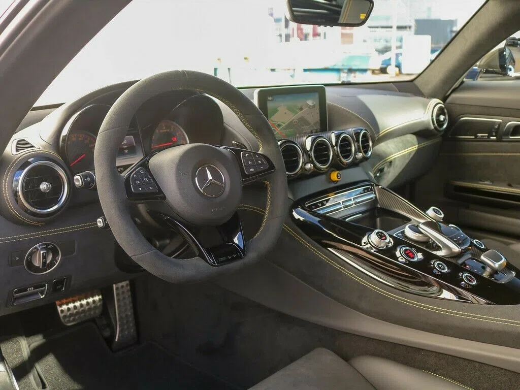 2020 Mercedes-Benz AMG GT Coupé GT R interior, dashboard, Stoff, Schwarz