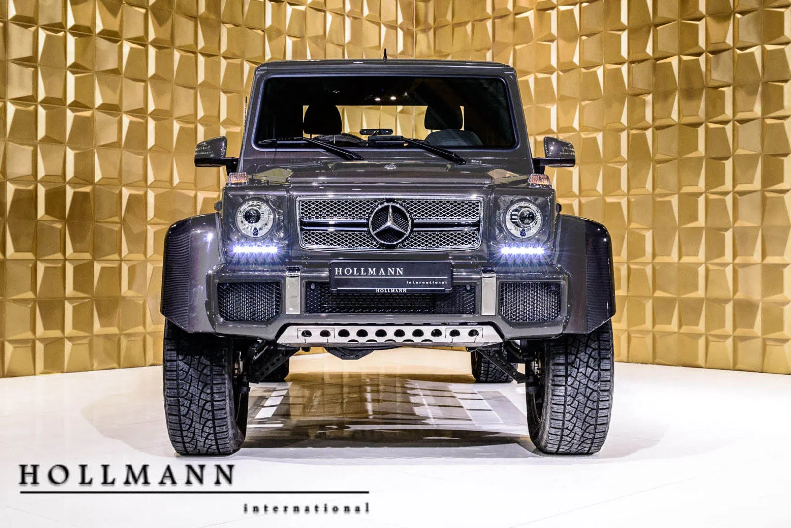 2018 Mercedes-Maybach G650 LANDAULET 1 of 99