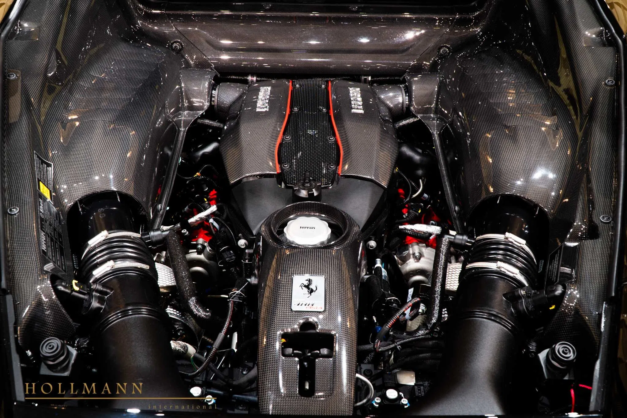 2020 Ferrari 488 Pista Spider engine