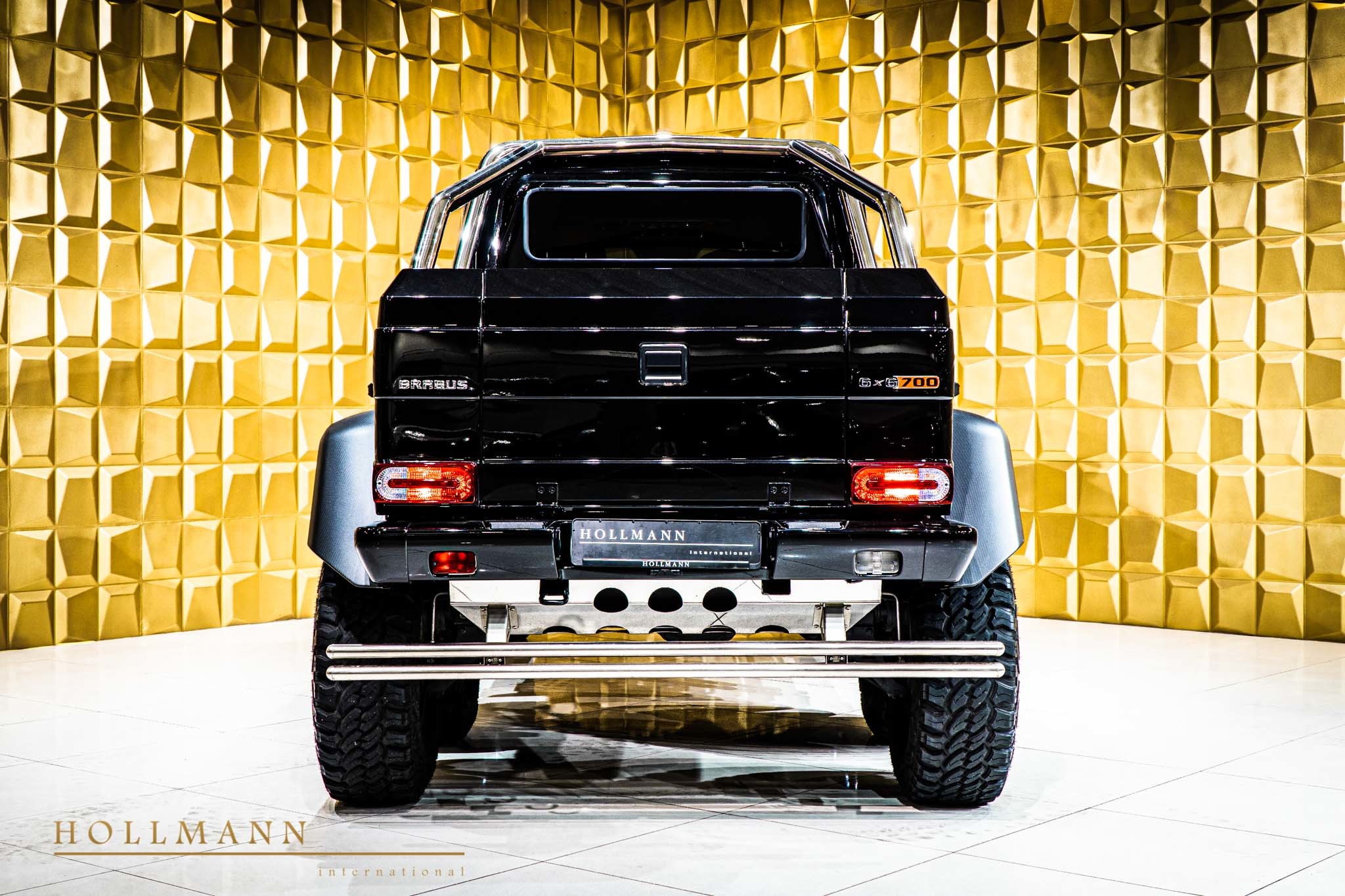 2020 BRABUS G 700 6x6, 15/21