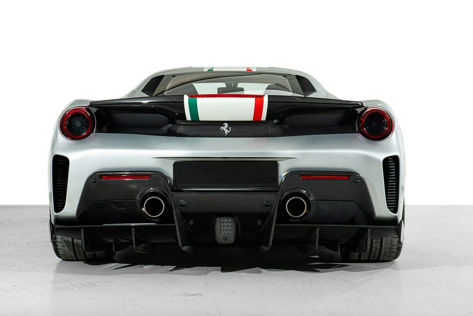 2019 Ferrari 488 Pista Piloti, 5/15