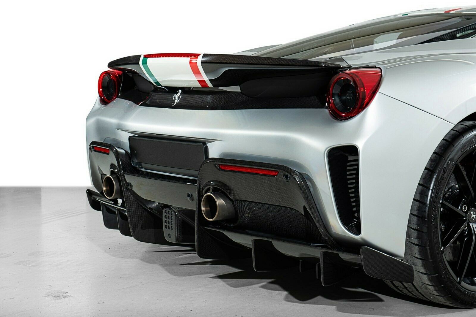 2019 Ferrari 488 Pista Piloti, 6/15
