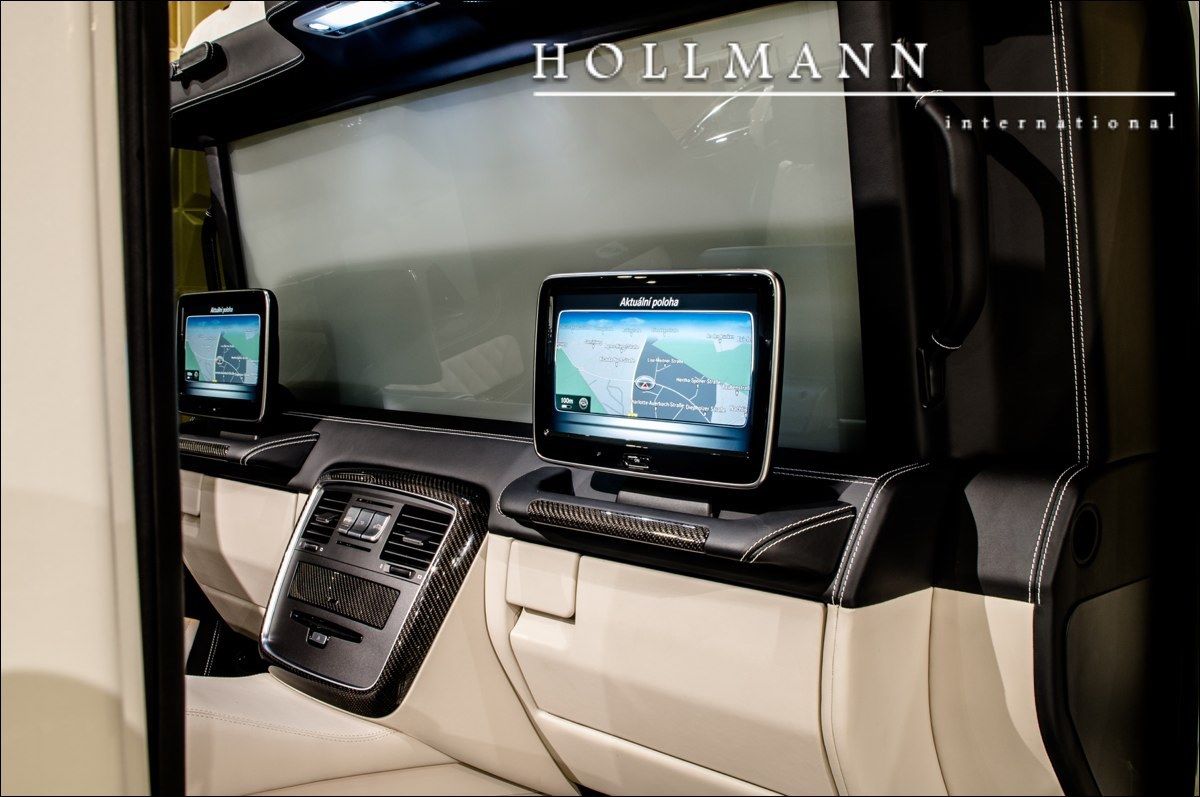2018 Mercedes-Maybach G650 LANDAULET 1 of 99, 9/19