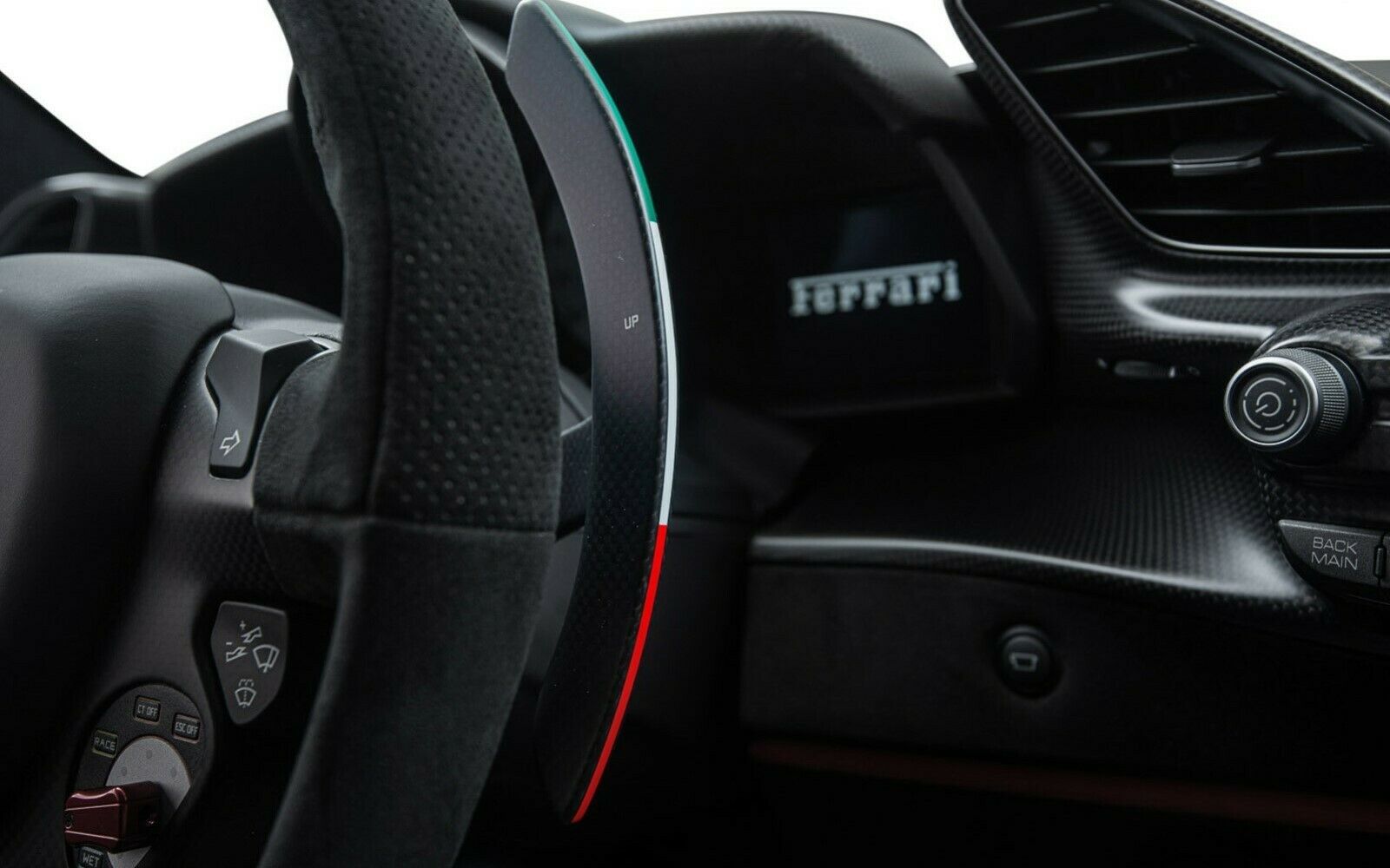 2019 Ferrari 488 Pista Piloti, 12/15