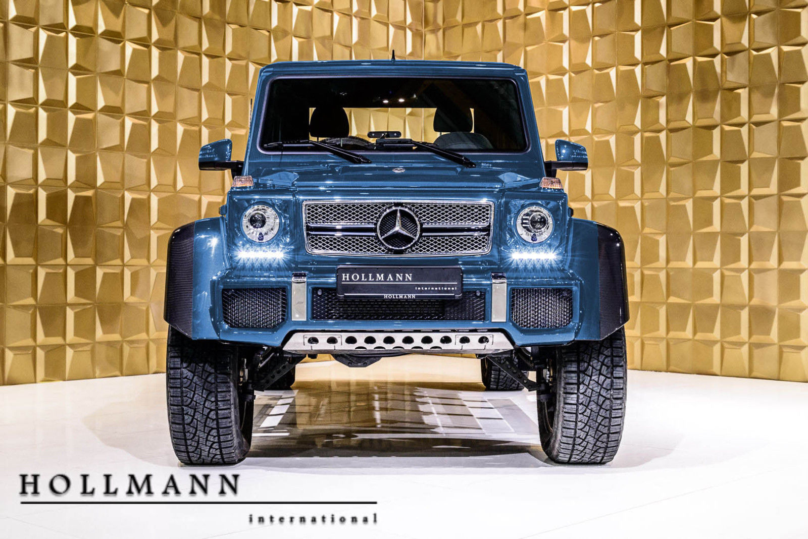 2018 Mercedes-Maybach G650 LANDAULET 1 of 99