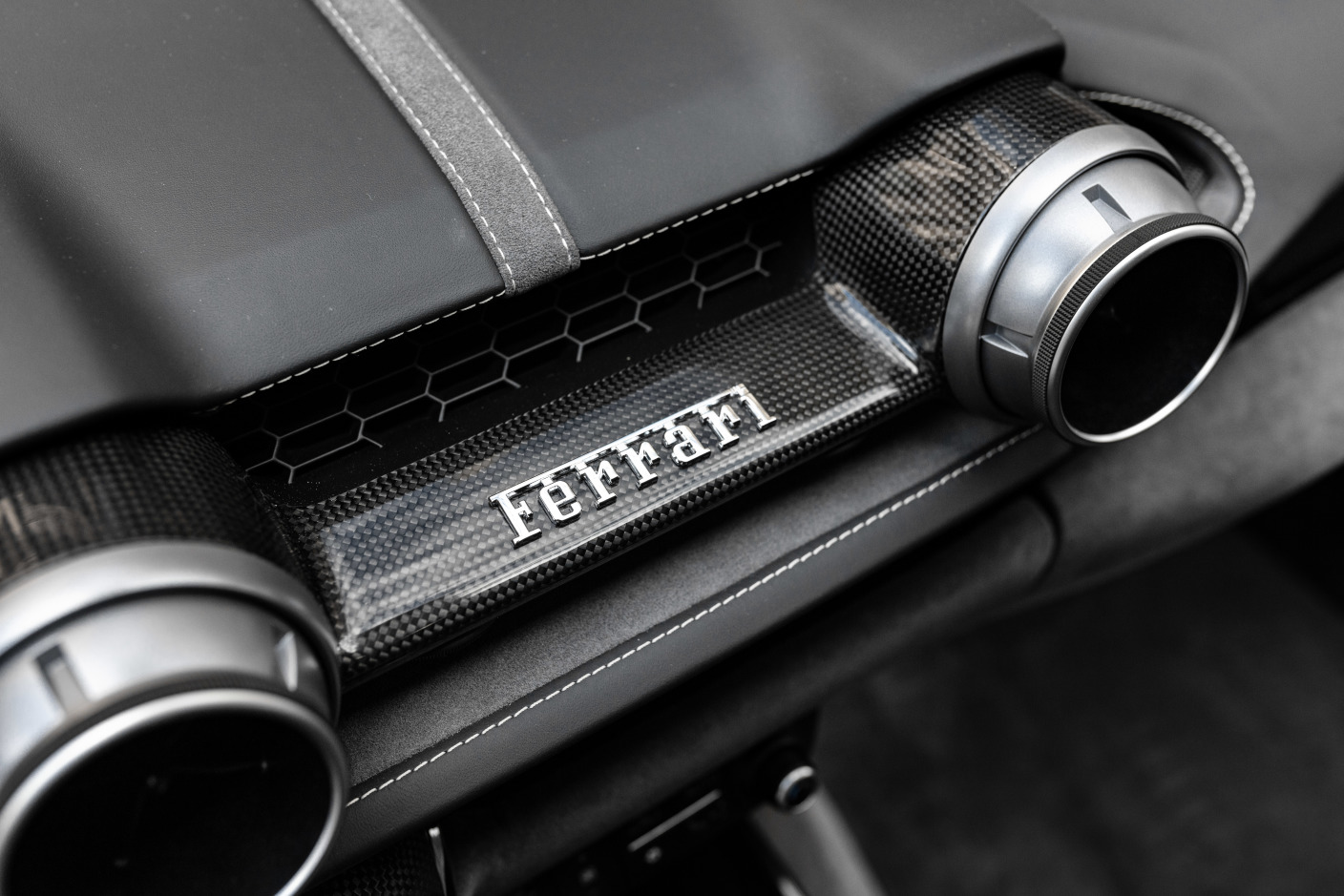 2018 Ferrari 812 Superfast, 10/20