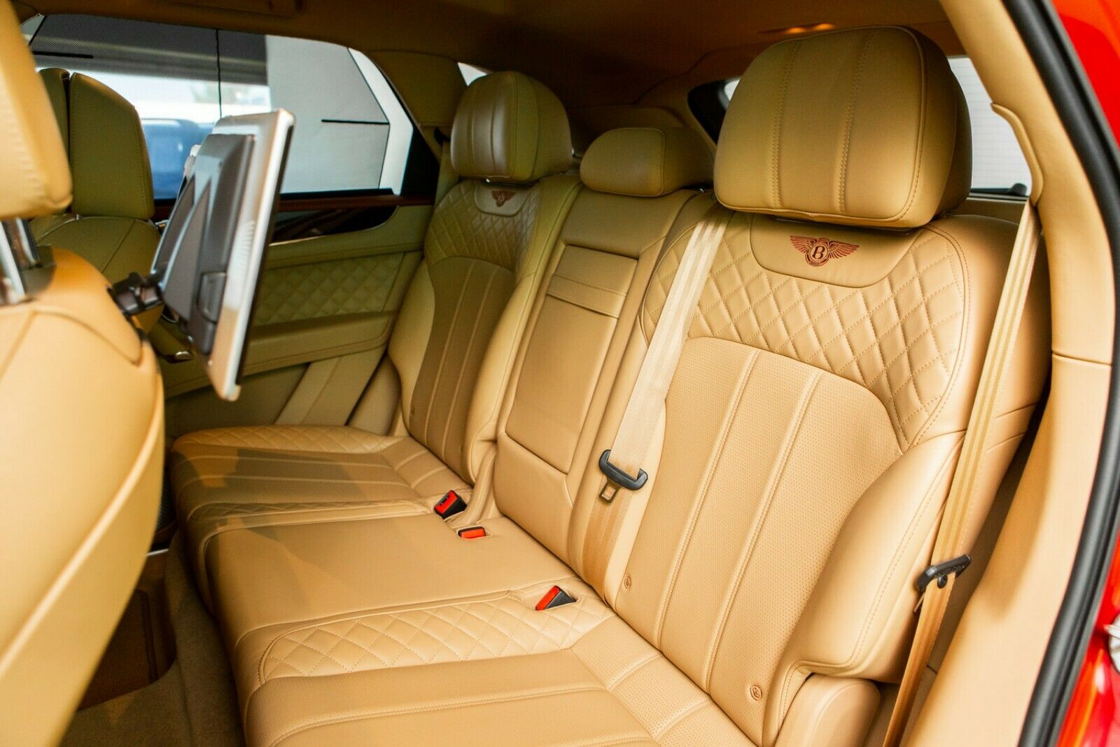 2017 Bentley Bentayga 6.0 W12, 12/20
