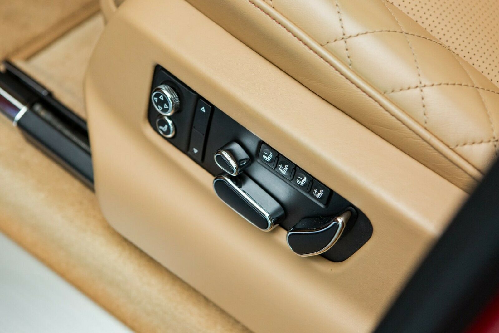 2017 Bentley Bentayga 6.0 W12, 15/20