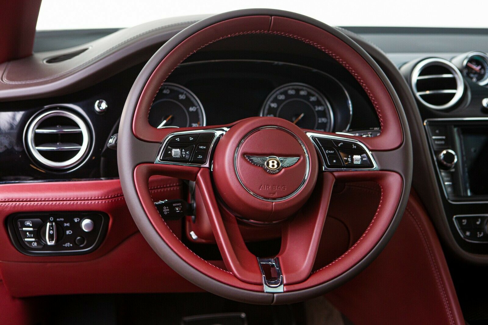 2020 Bentley Bentayga 4.0 V8, 4/20