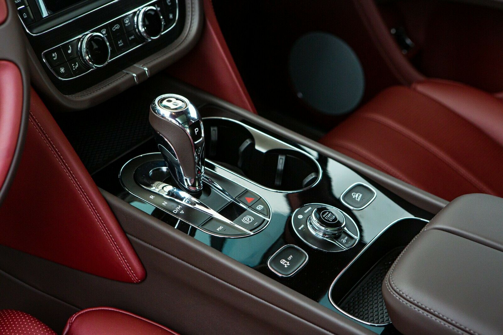 2020 Bentley Bentayga 4.0 V8, 6/20