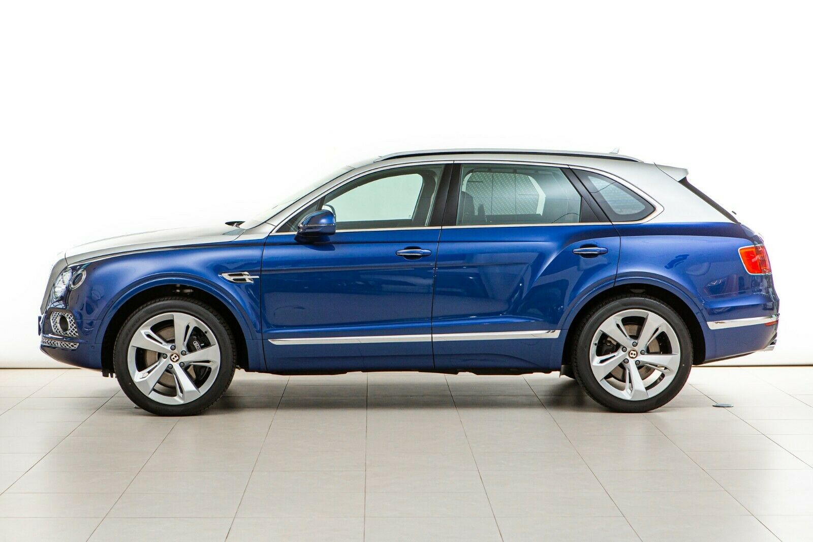 2020 Bentley Bentayga 4.0 V8, 8/20